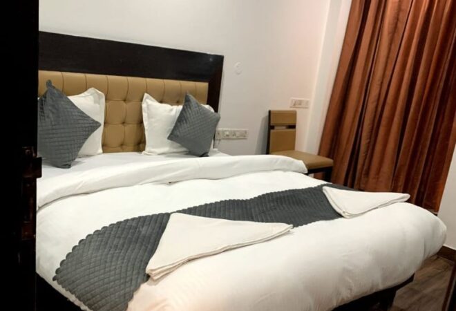 hotel-elegance-residency-south-delhi-4